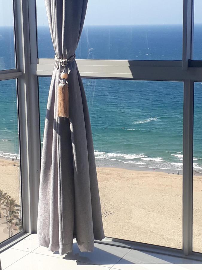 Into The Blue On The Beach دوربان المظهر الخارجي الصورة